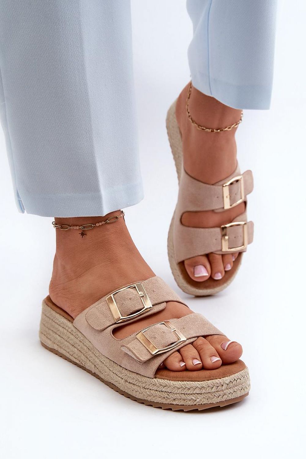Flip-flops model 197420